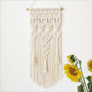 Petit macramé mural