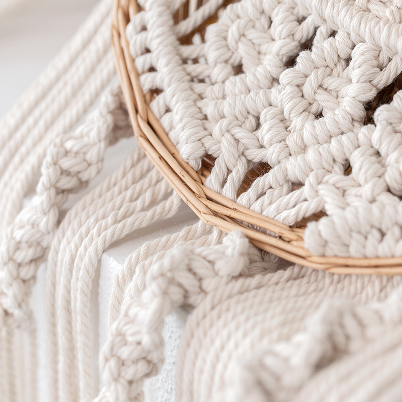 Sospensione in macramè - immagine 3
