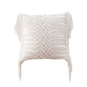 Découvrez notre housse de coussin en macramé de style bohème