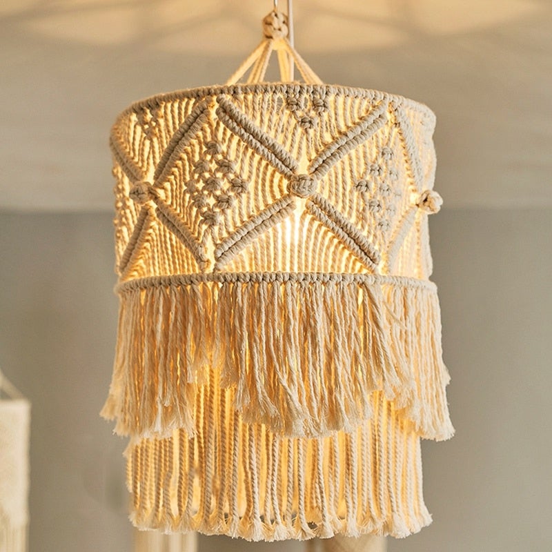 Lampadario in macramè
